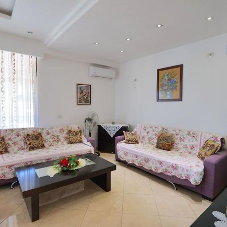 Arijons Apartments Sarandë Dış mekan fotoğraf